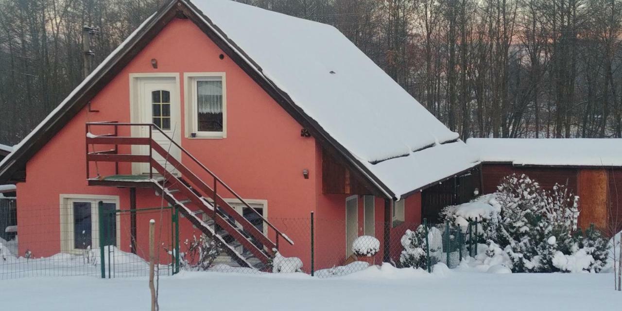 Podkrovi - Ubytovani Brdy Bohutín Exteriör bild